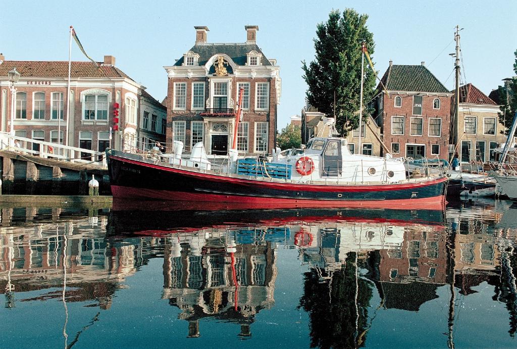Reddingsboot Harlingen Boat Exterior foto